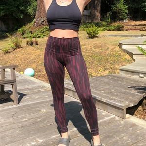 Lululemon leggings